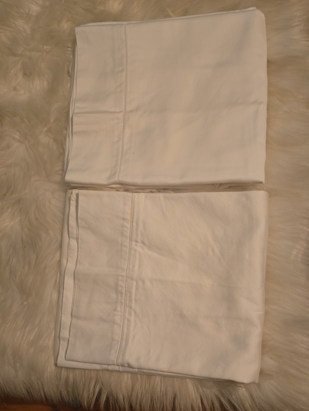 SFERRA White Luxury Cotton Pillowcases - Set of 2
